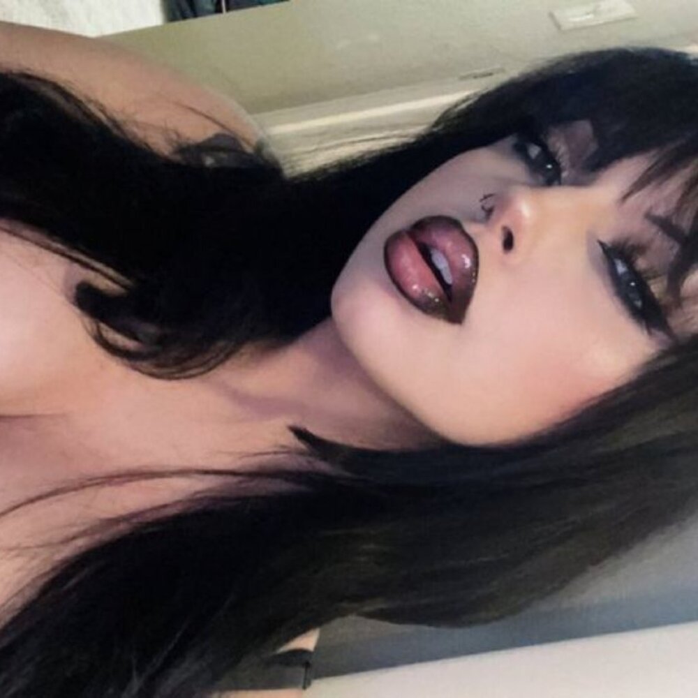 Meet your Posher, Diana